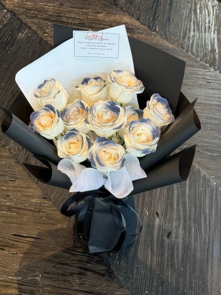 Maltese Blue Roses