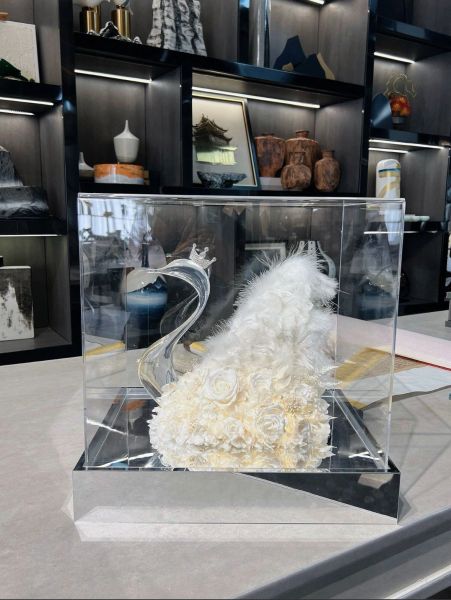 White Swan Preserved Flower Box