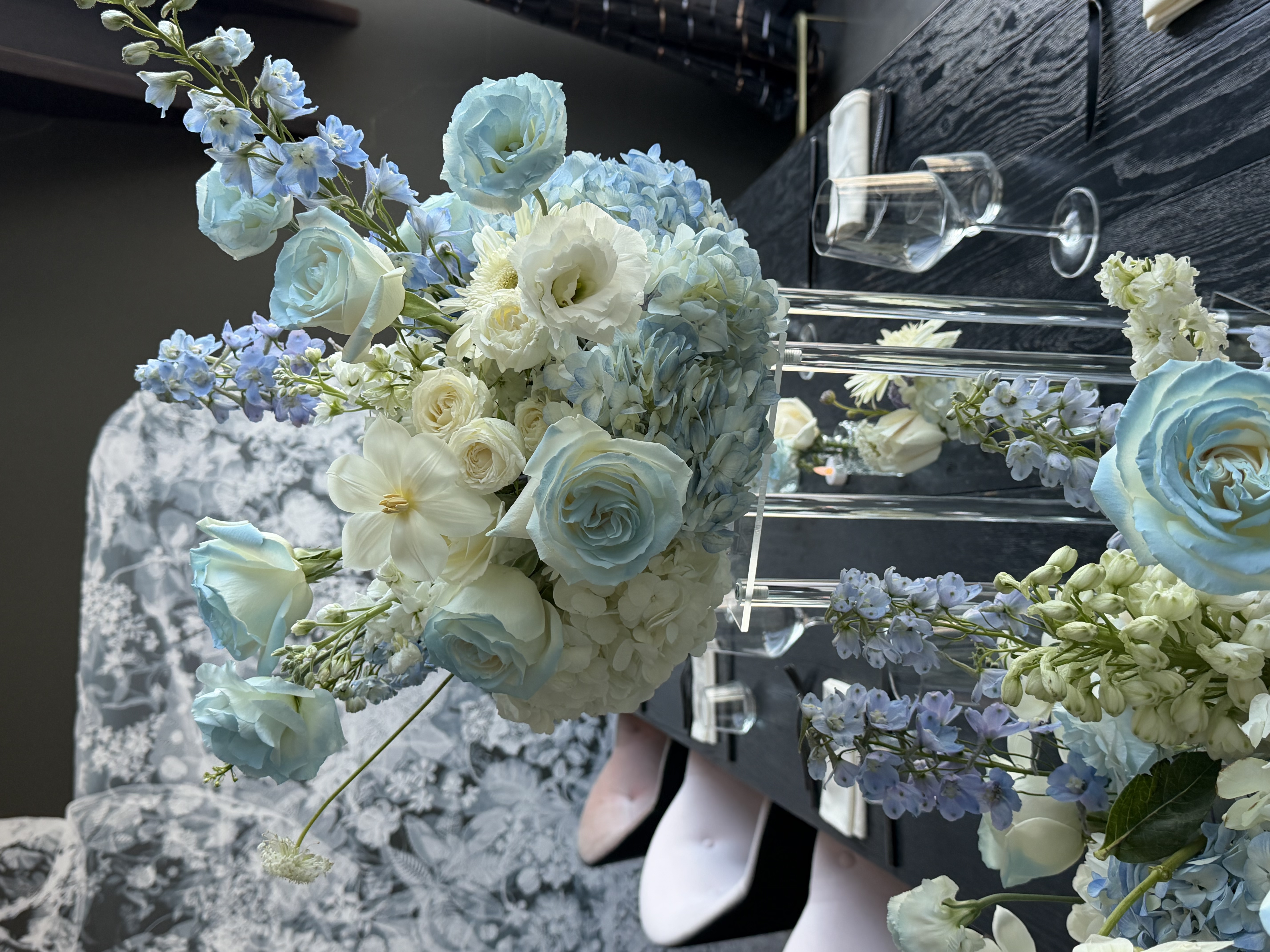 Shattered Ice Blue Floral Decor