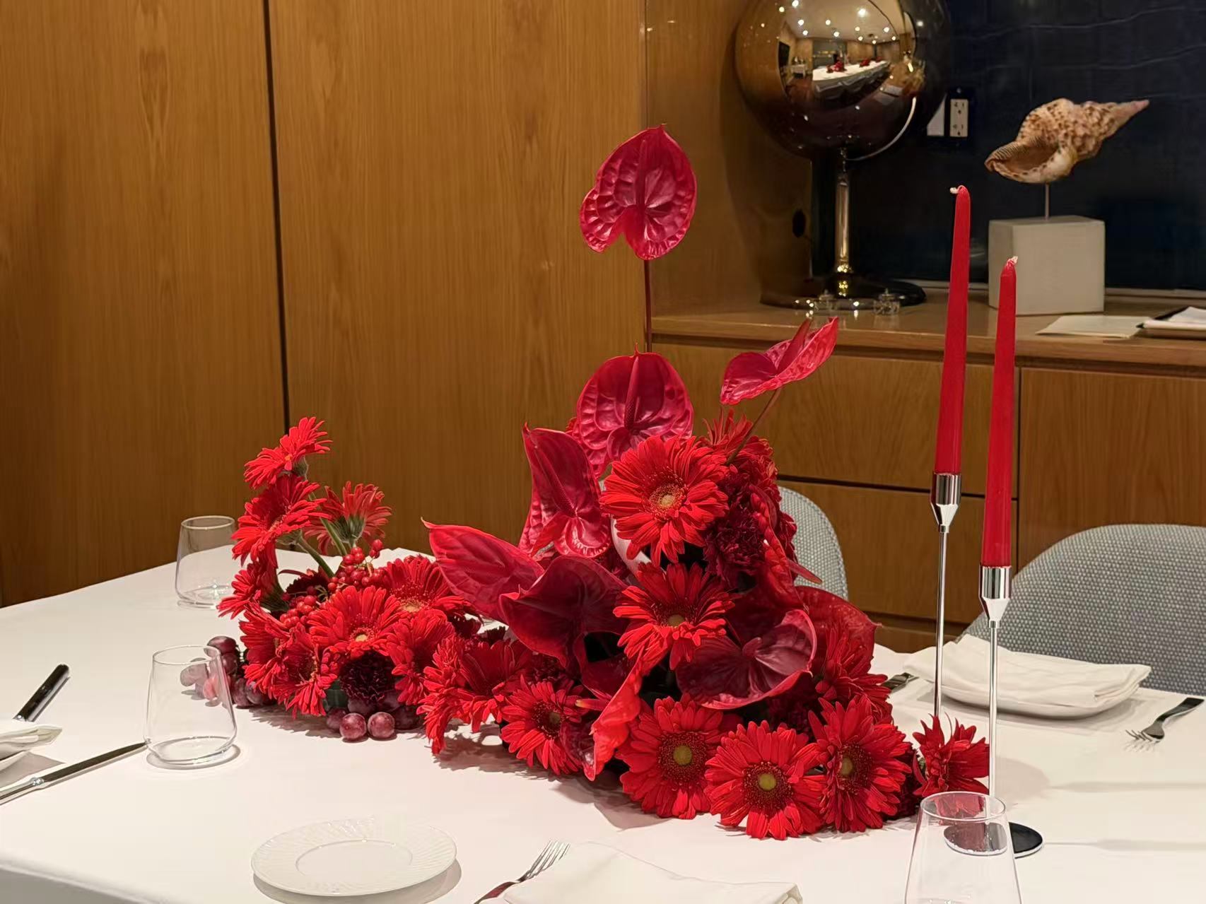ROUGE AFFAIR｜LUXURY TABLESCAPE