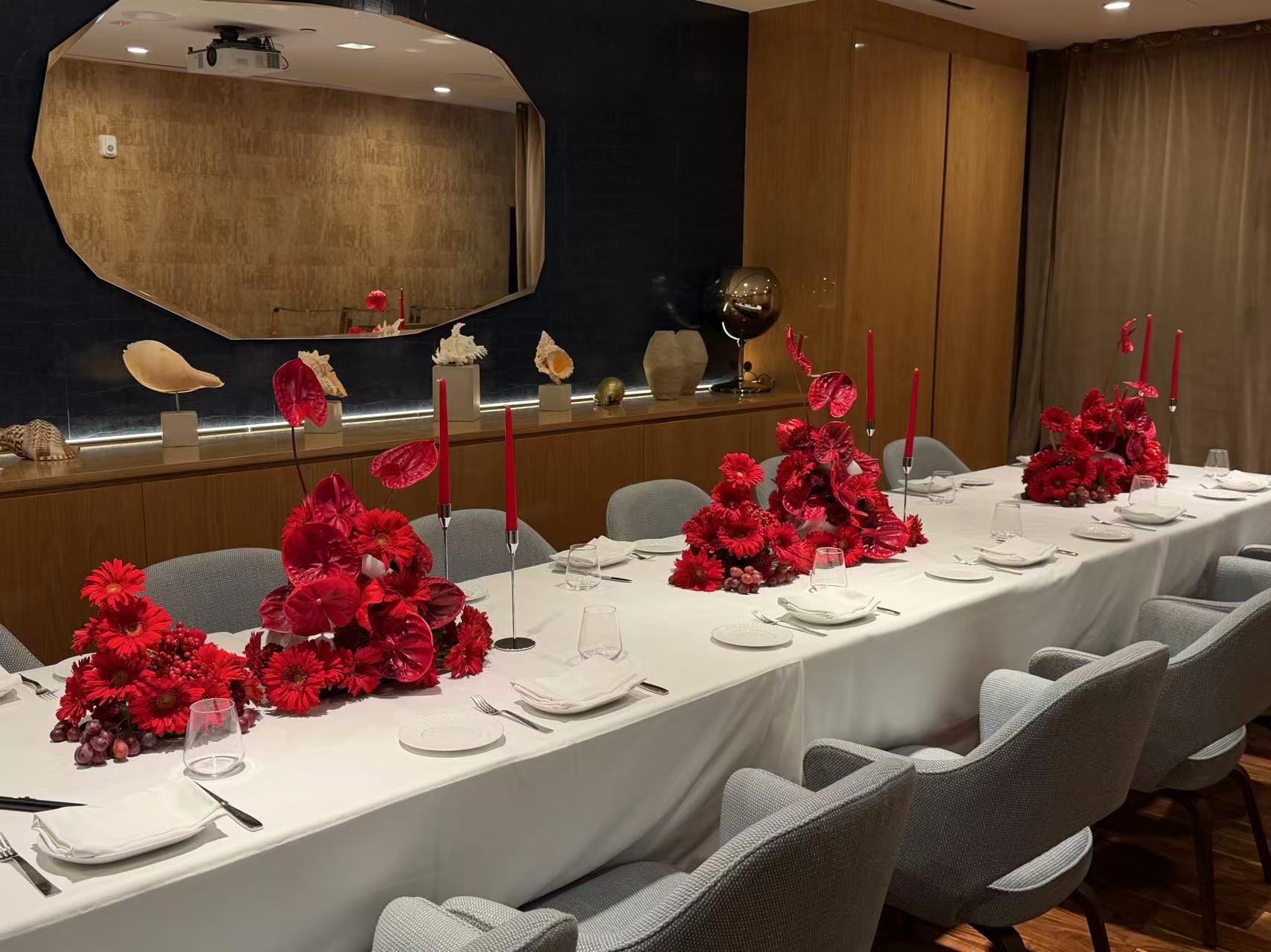 ROUGE AFFAIR｜LUXURY TABLESCAPE
