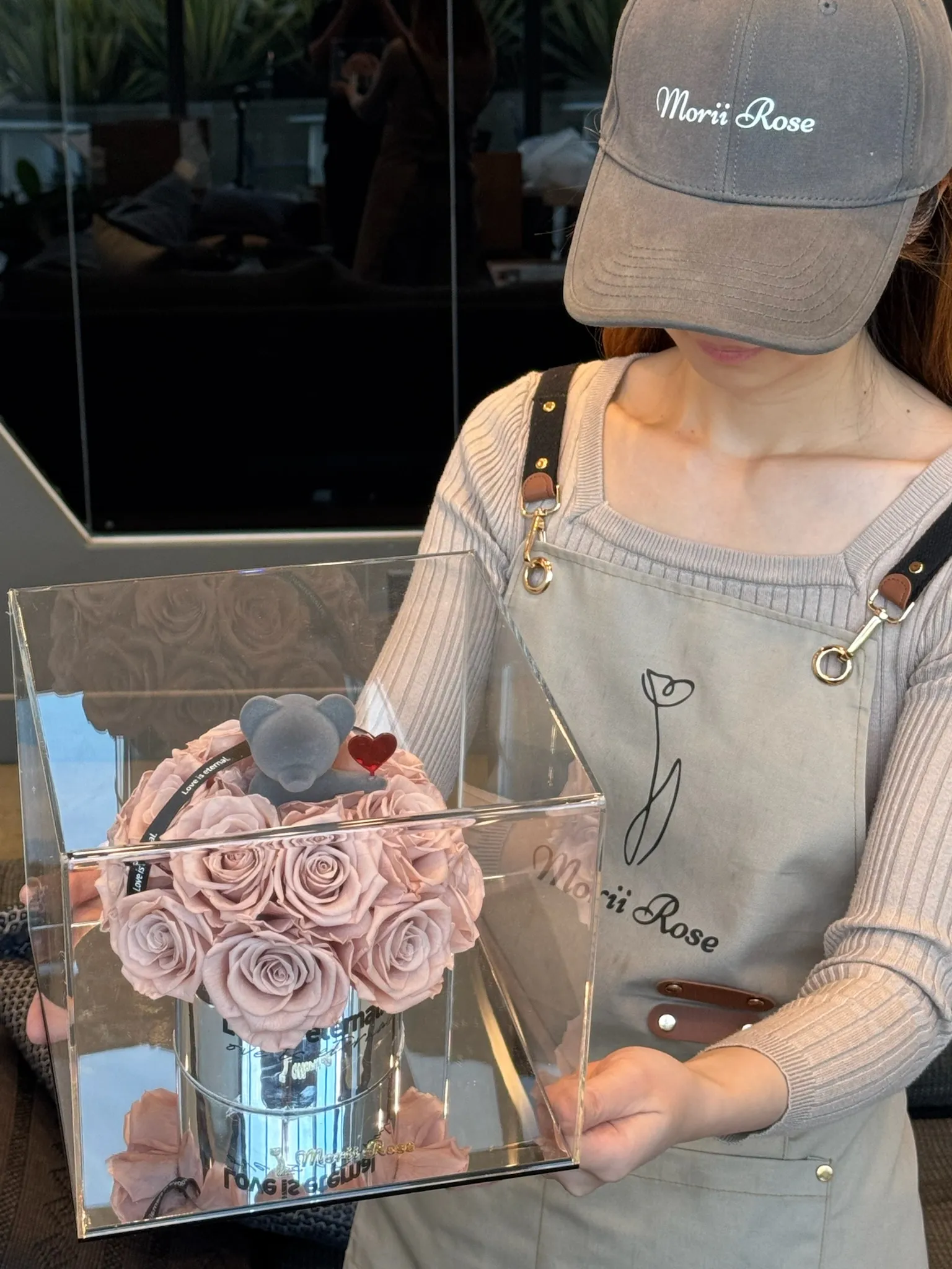 Cappuccino Heart Bear Preserved Bucket