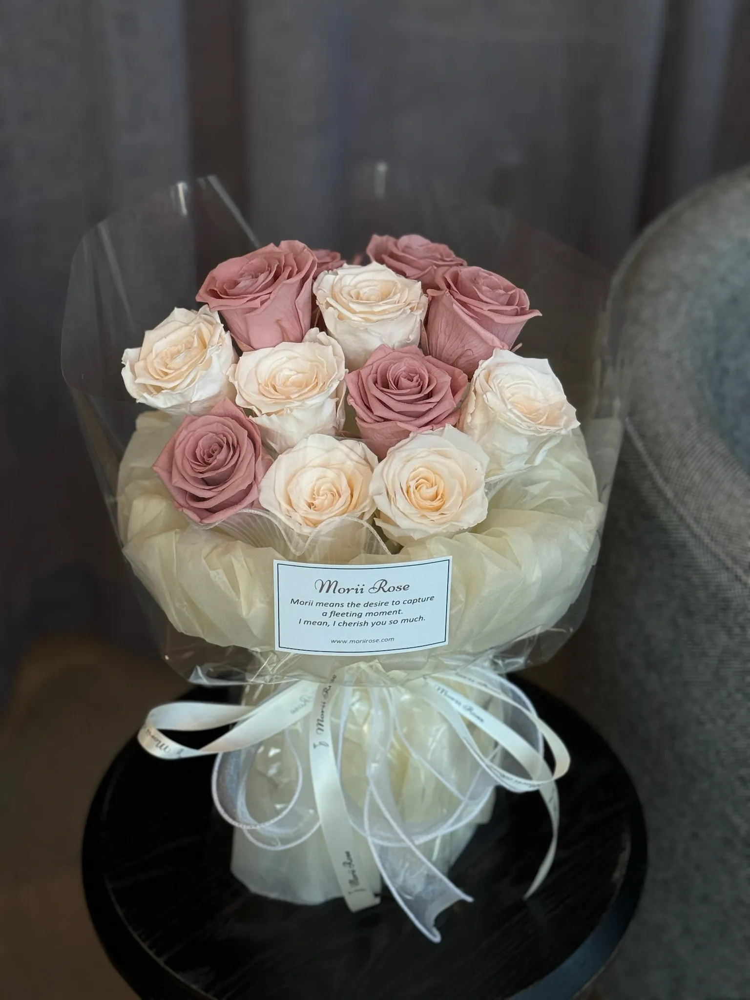 Cappuccino& Vendela Preserved Roses