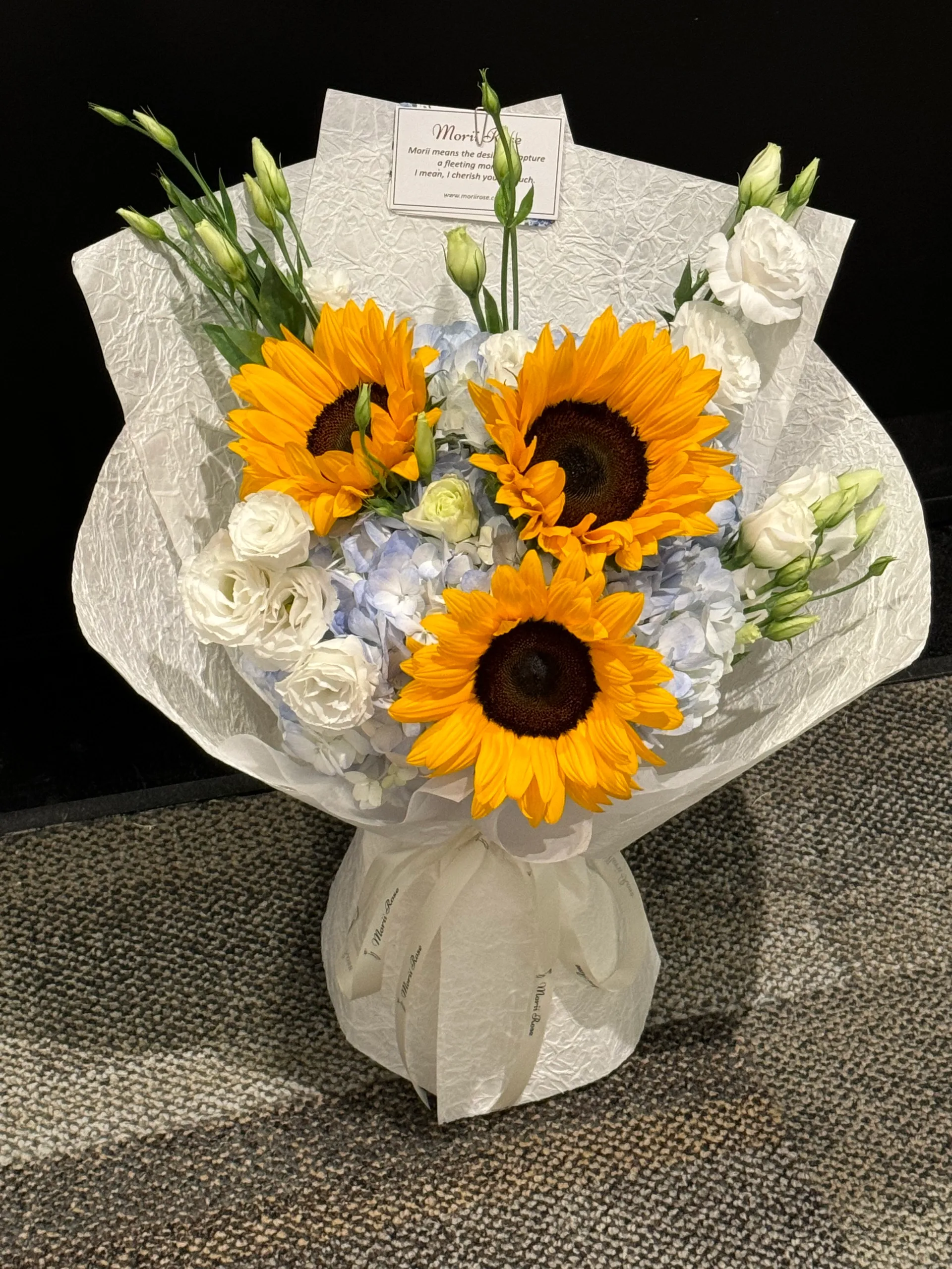 Sunflowers& Eustoma&Hydrangea
